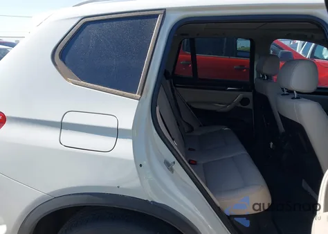 2013 BMW X3 xDrive28I из США, поврежденный, VIN 5UXWX9C55D0A26358